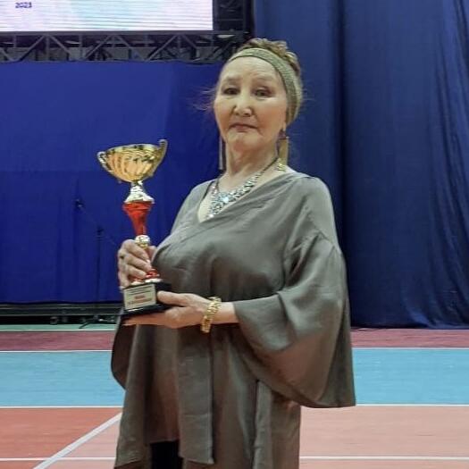 «На танцы как на праздник»: Пенсионерка из Якутска выиграла в танцевальном конкурсе